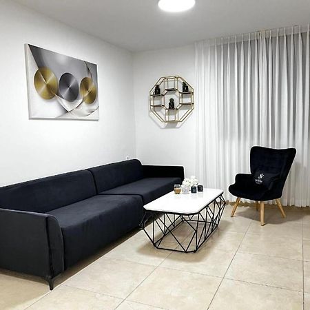 Spat Vip Apartment Bat Jam Exteriér fotografie